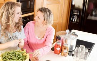 Comment parler environnement avec son ado ?