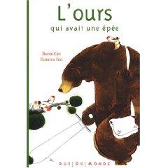 L'ours qui avait une épée